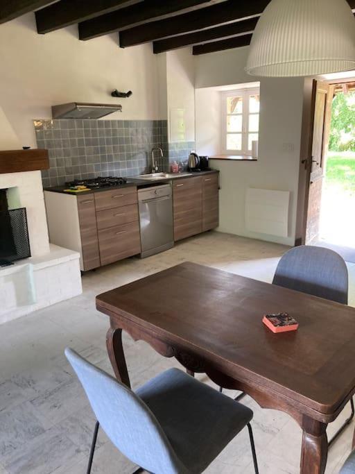 Vakantiehuis La Poire, Op Landgoed Aan De Dordogne Prudhomat ภายนอก รูปภาพ